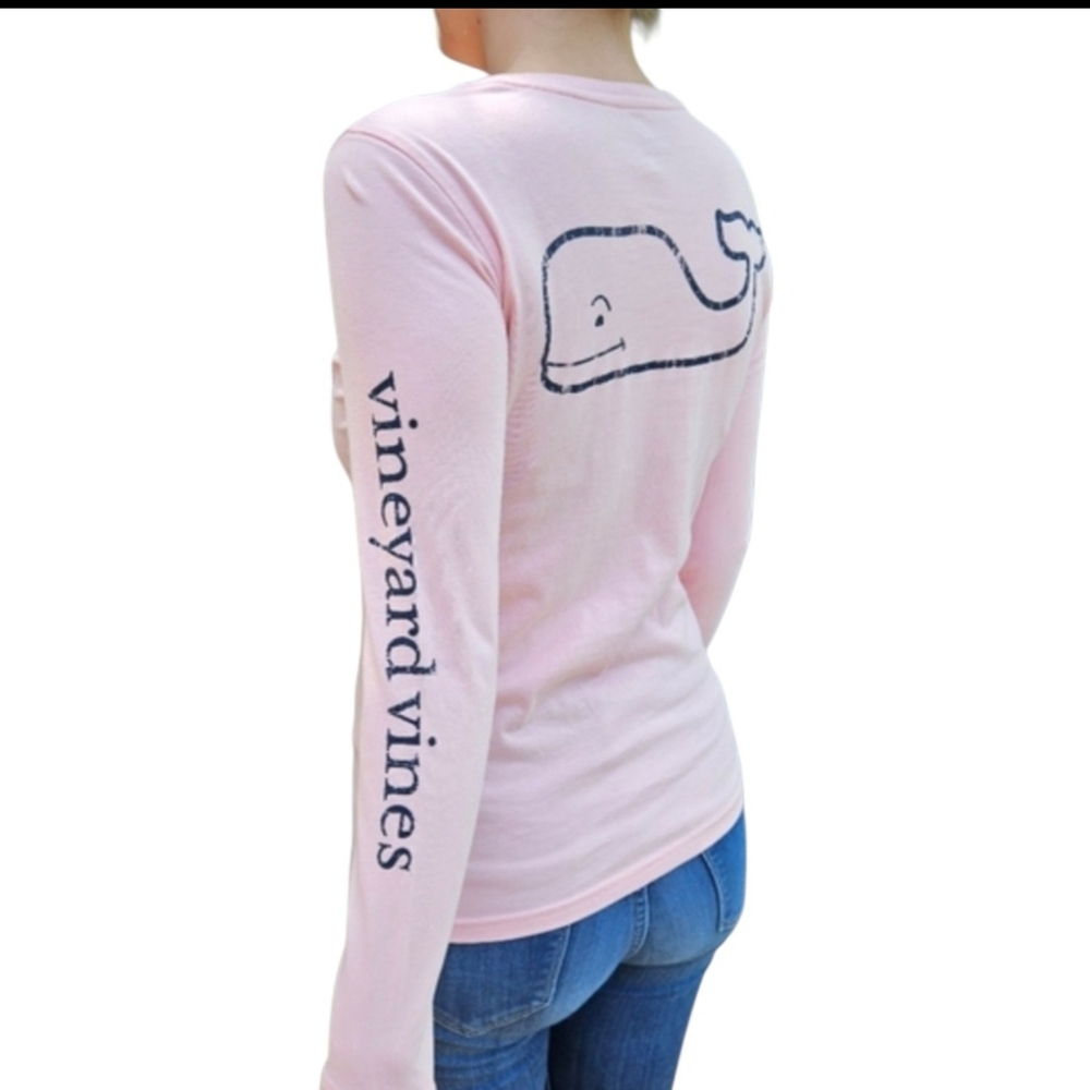 Vineyard Vines Tee with Long Sleeves & Pocket